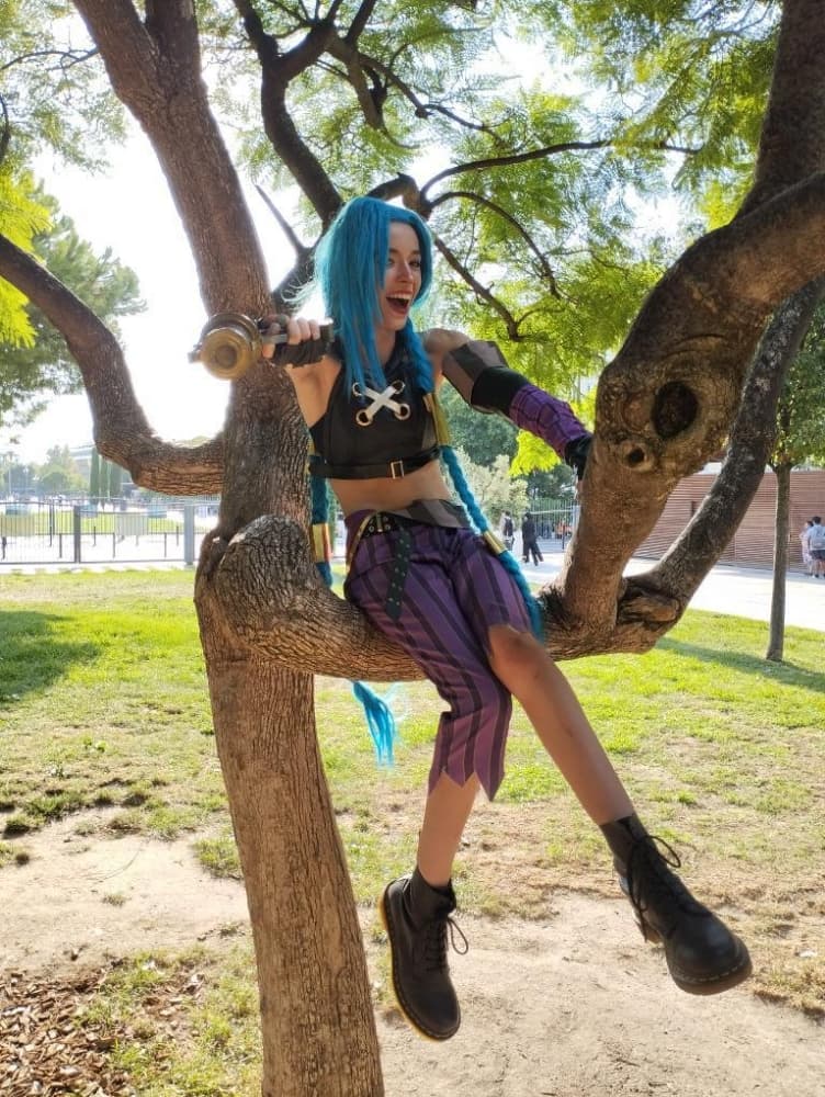 Jinx - Photo 1
