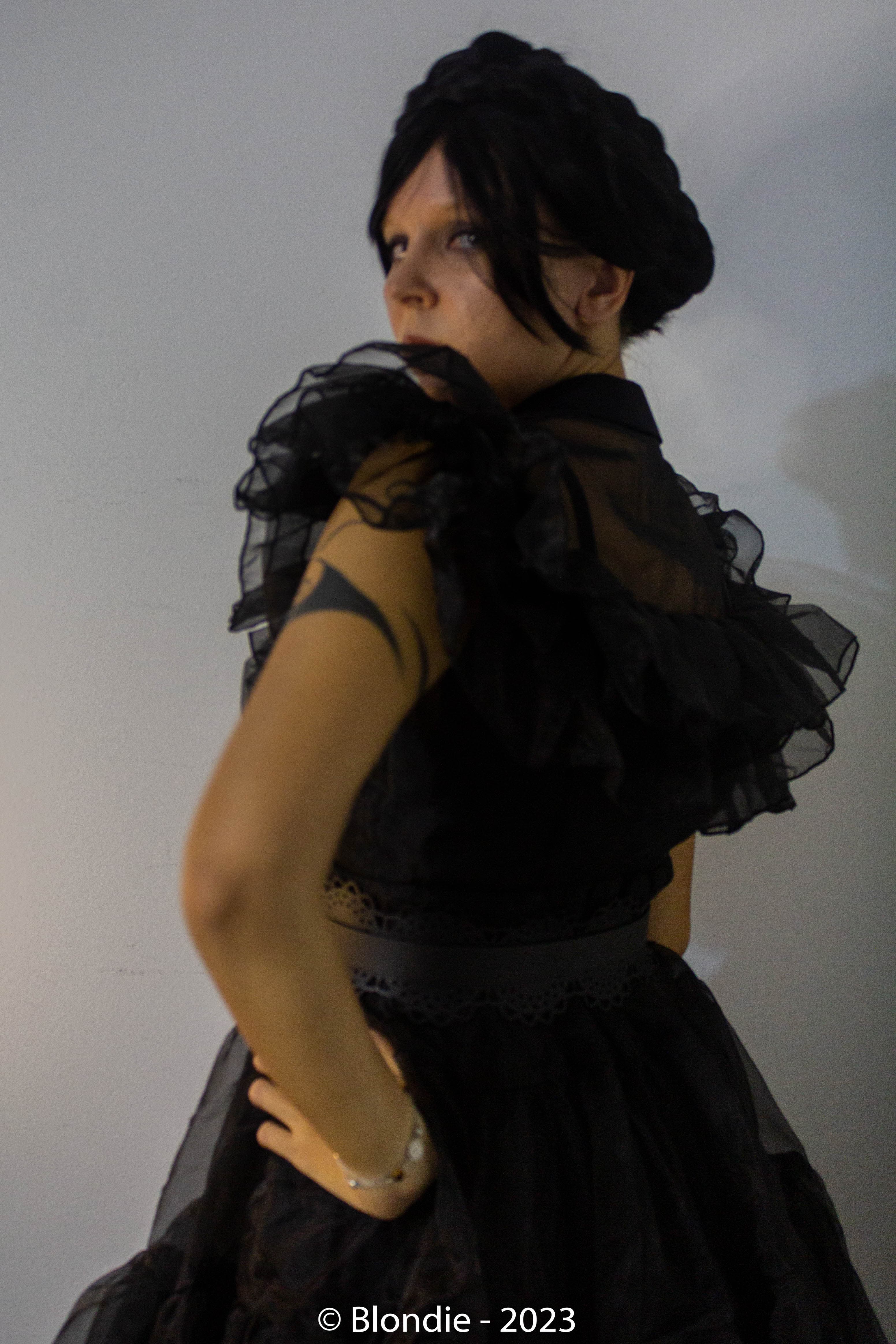 Shooting All Alone 6 - Photo 10