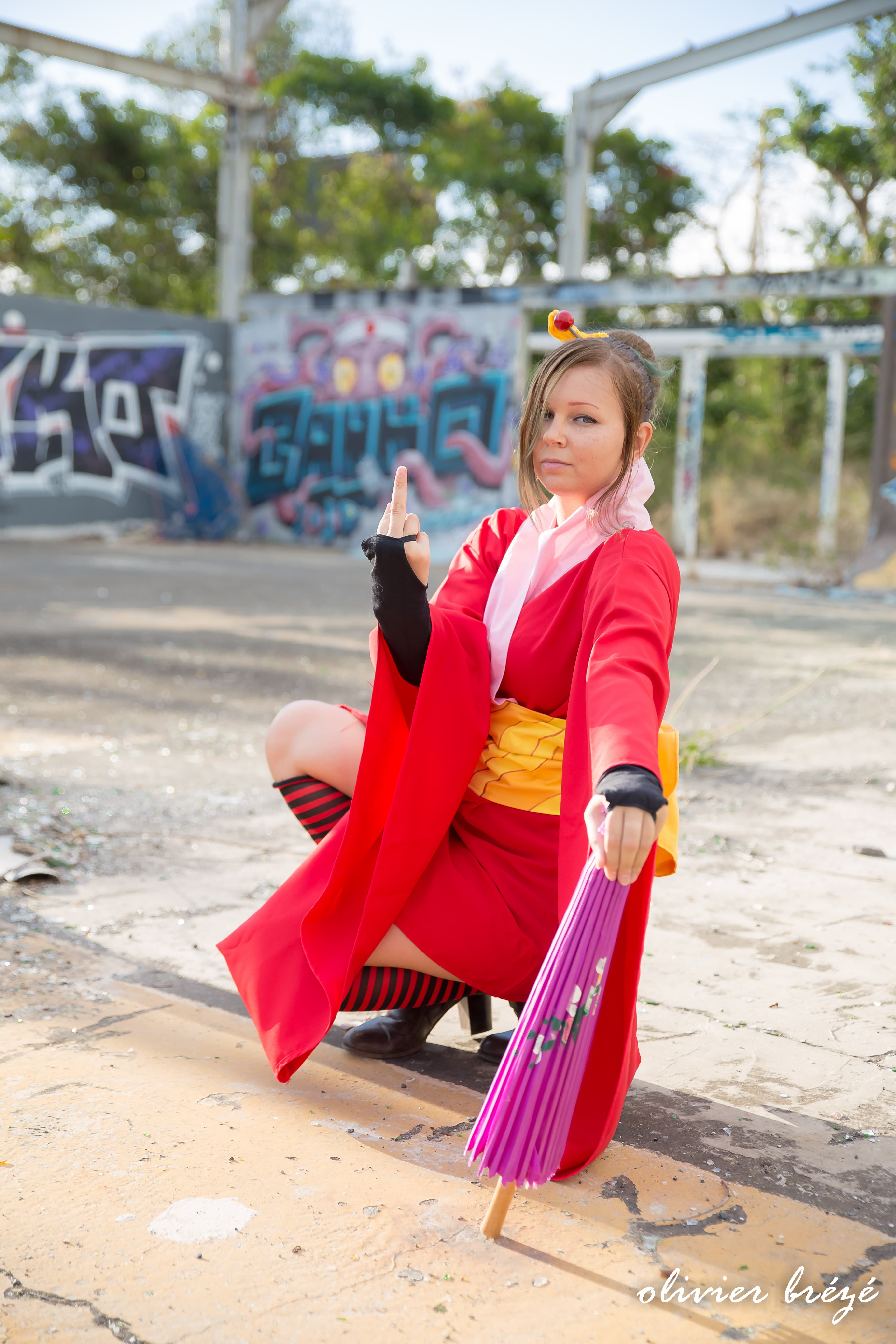 Shooting Savannah - Photo 3