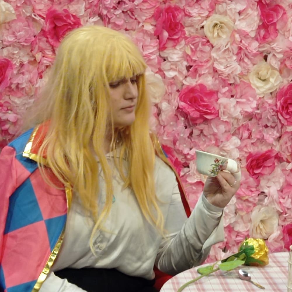 Haoru - Howl's Moving Castle cosplay photoshoot cover