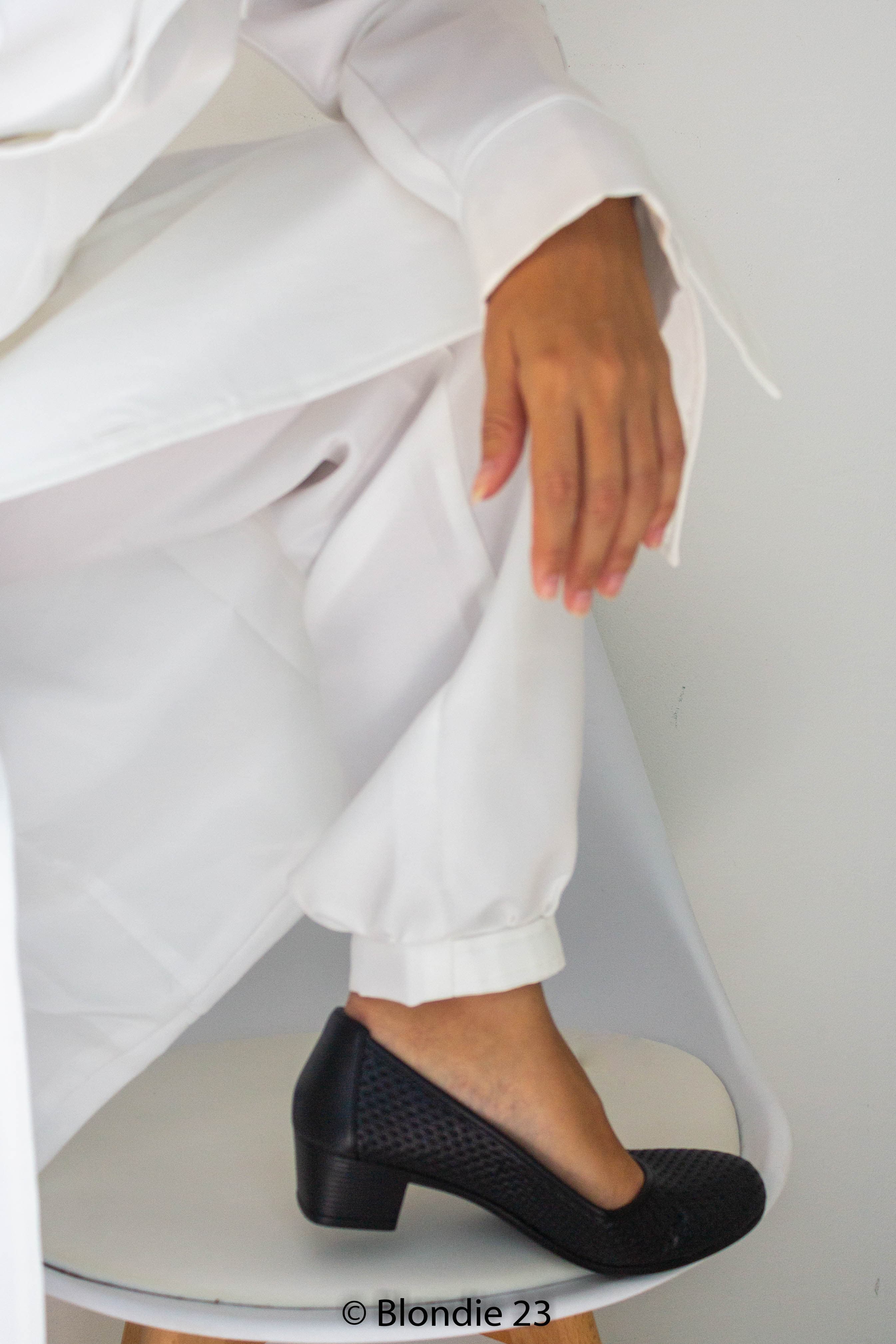 Shooting All Alone 3 - Photo 11