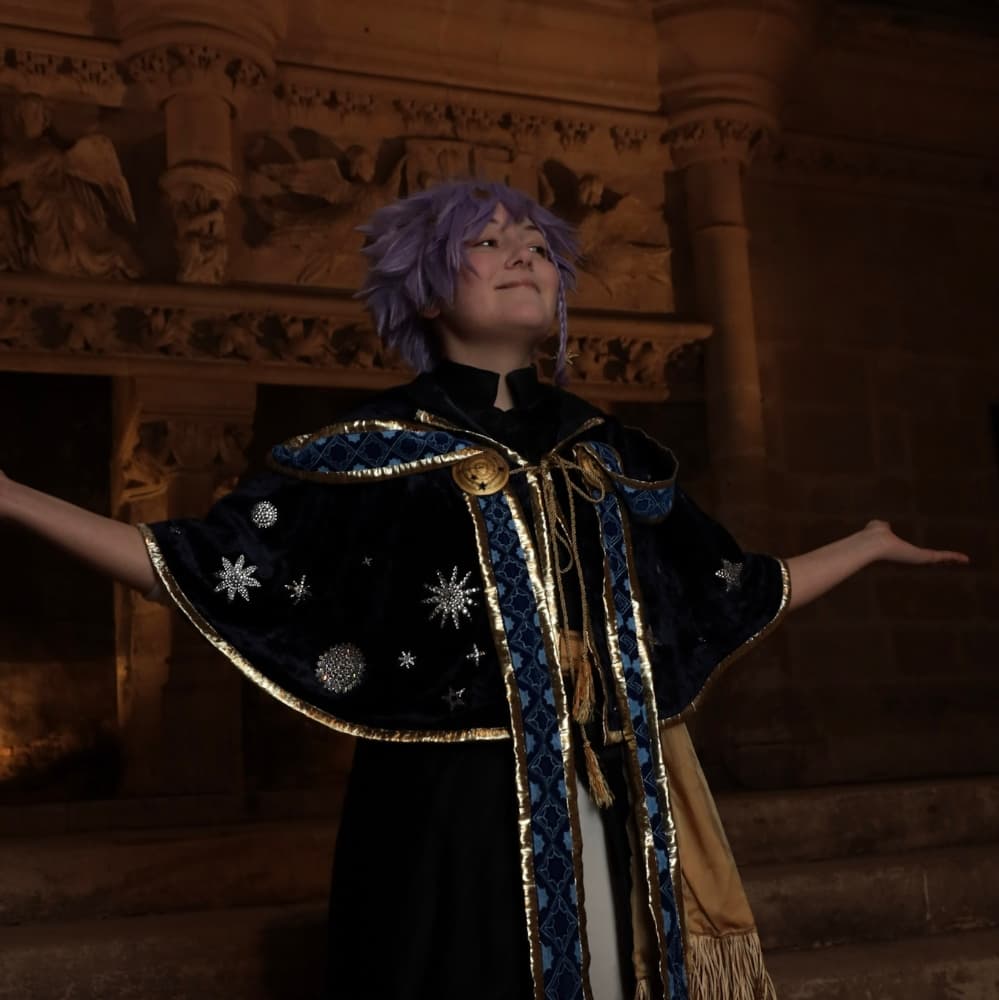 Bravat - Black Butler cosplay photoshoot cover