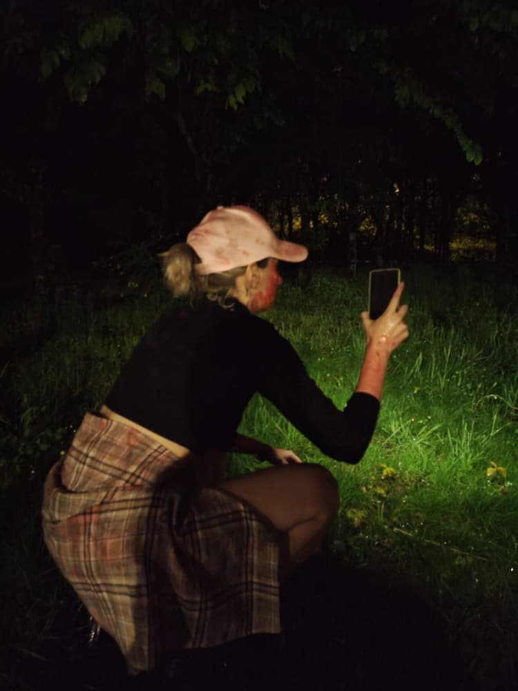 Laura Kearney - Photo 11