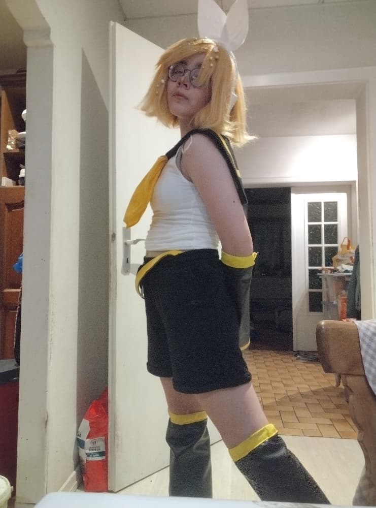Rin Kagamine 💫 - Photo 4