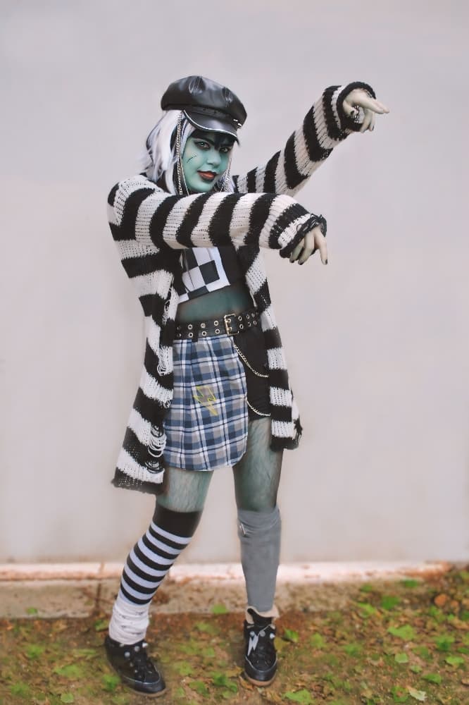 Frankie Stein  - Photo 4