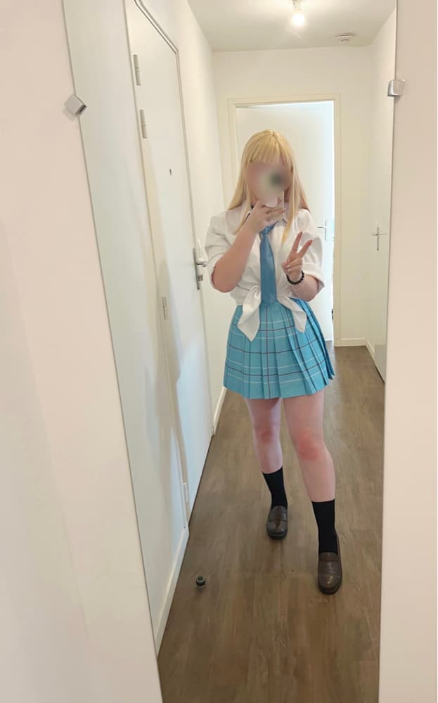 Marin Kitagawa - Photo 2