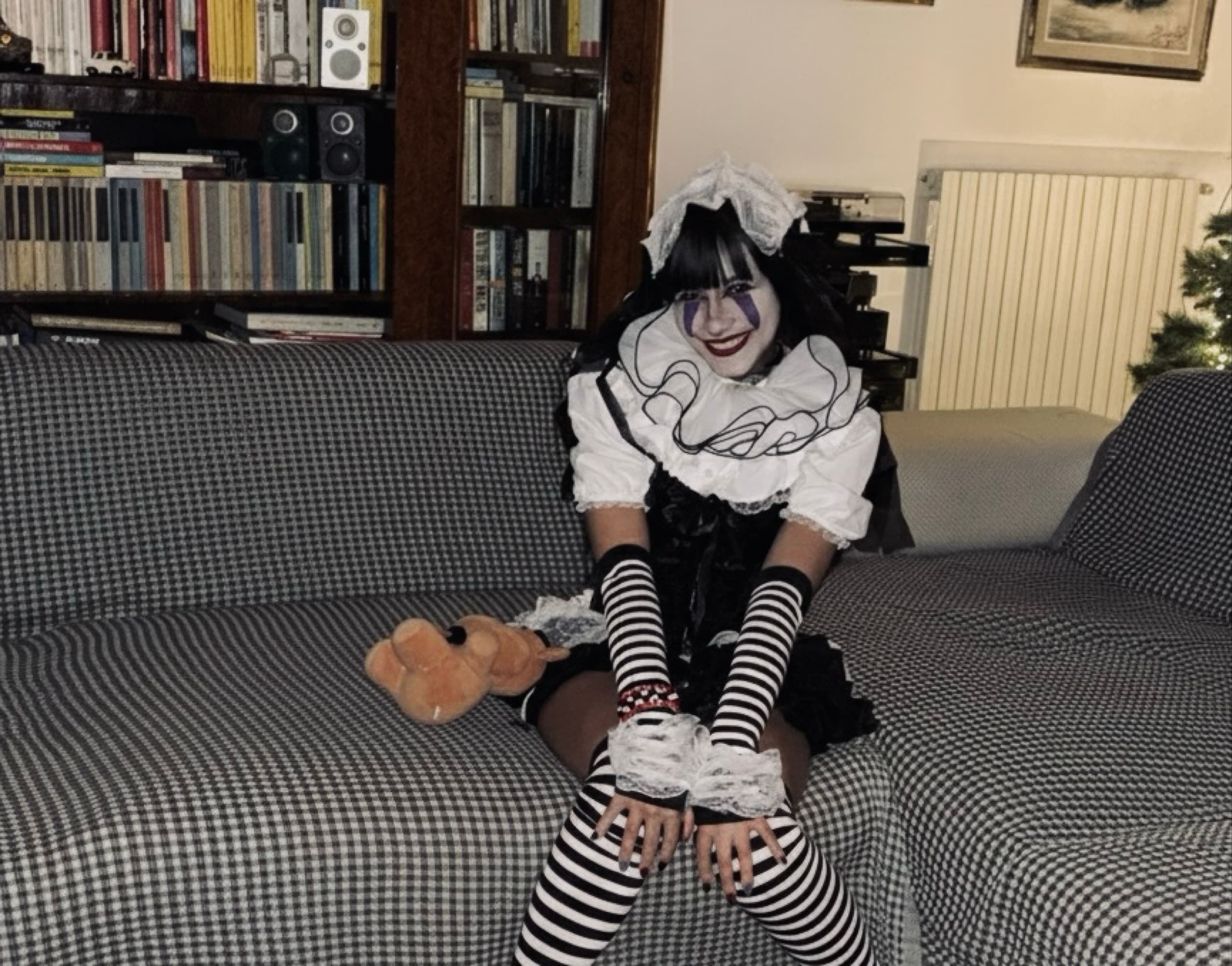 the puppet  - Photo 7