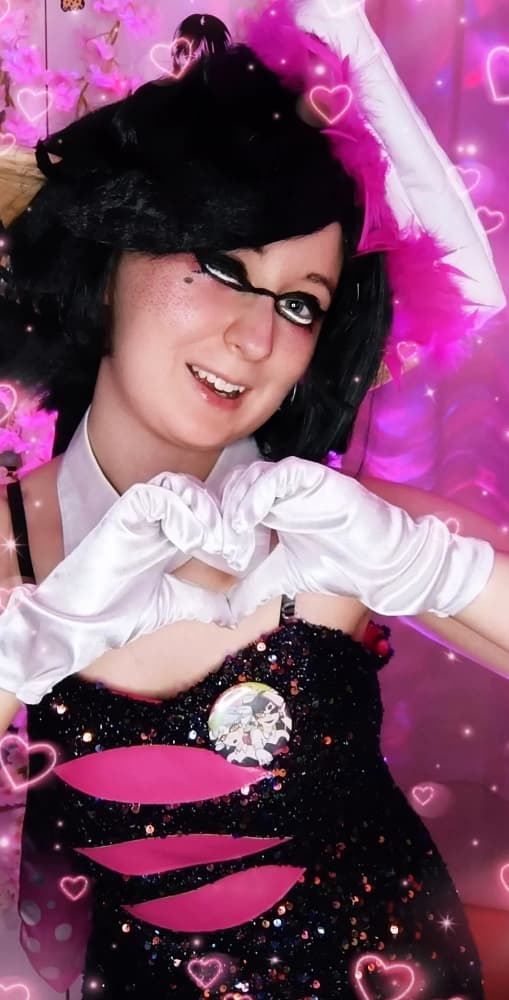 Callie 2🦑🩷 - Photo 2