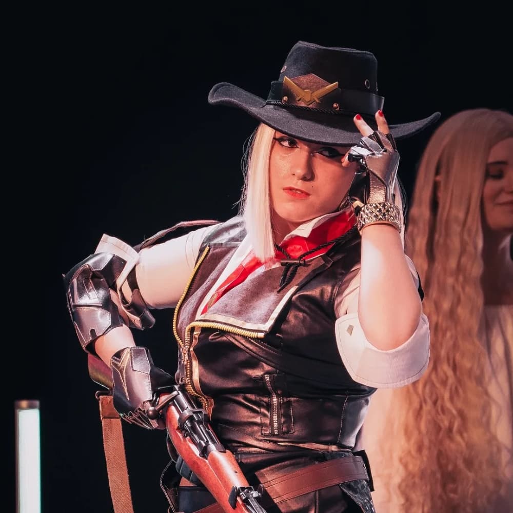 Elizabeth Ashe — OW - Photo 8