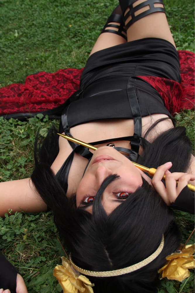 Yor Forger - Photo 37