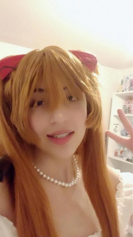 Asuka Figure (Closet) - Photo 13