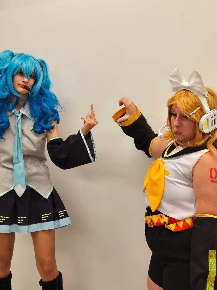 Rin x miku - Photo 4