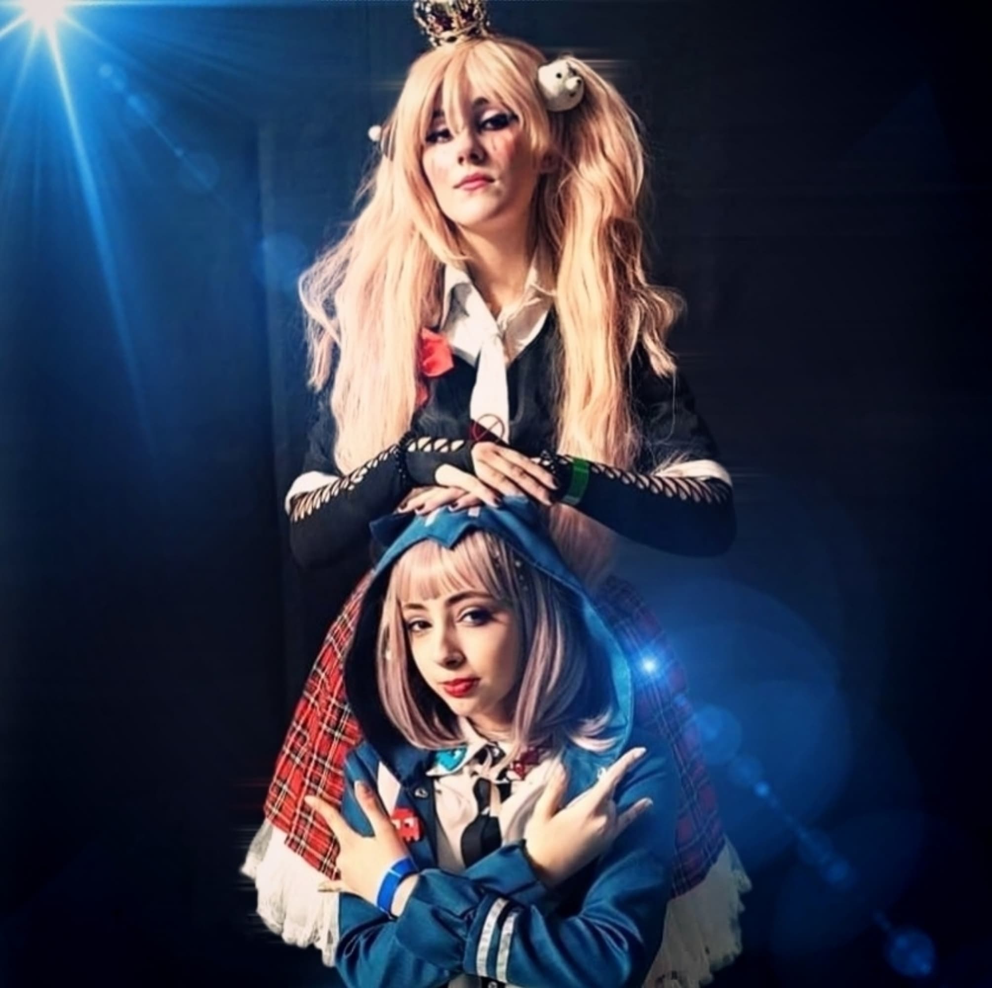 Junko and chiaki  - Photo 1