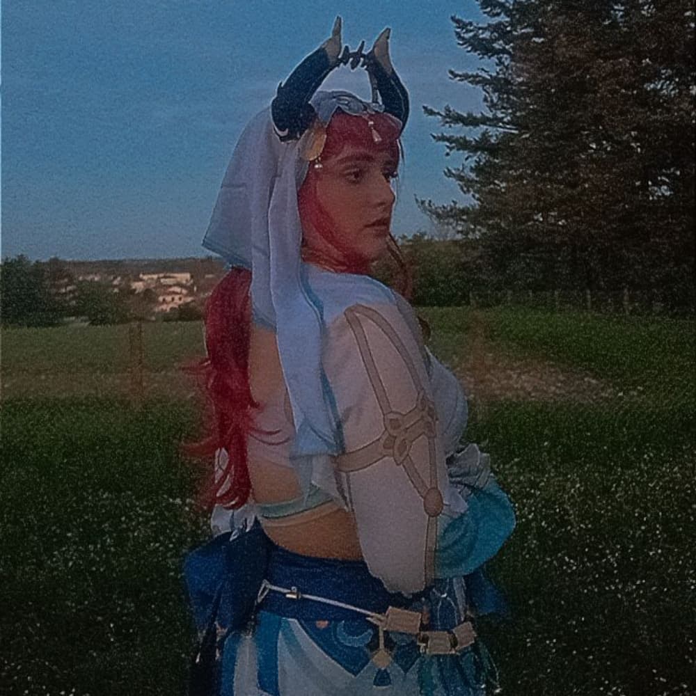Nilou - Genshin Impact cosplay photoshoot cover