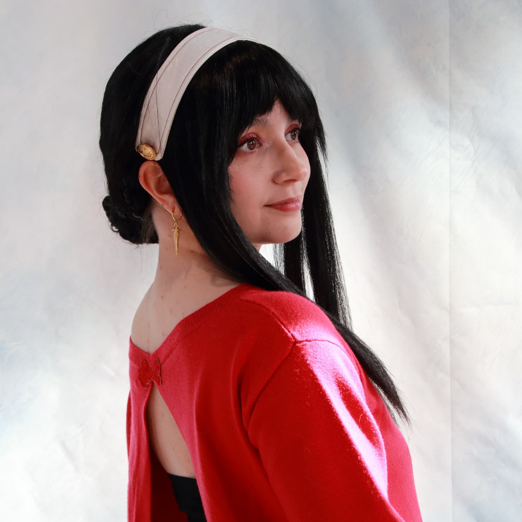 Yor Forger - Spy x Family cosplay photoshoot cover