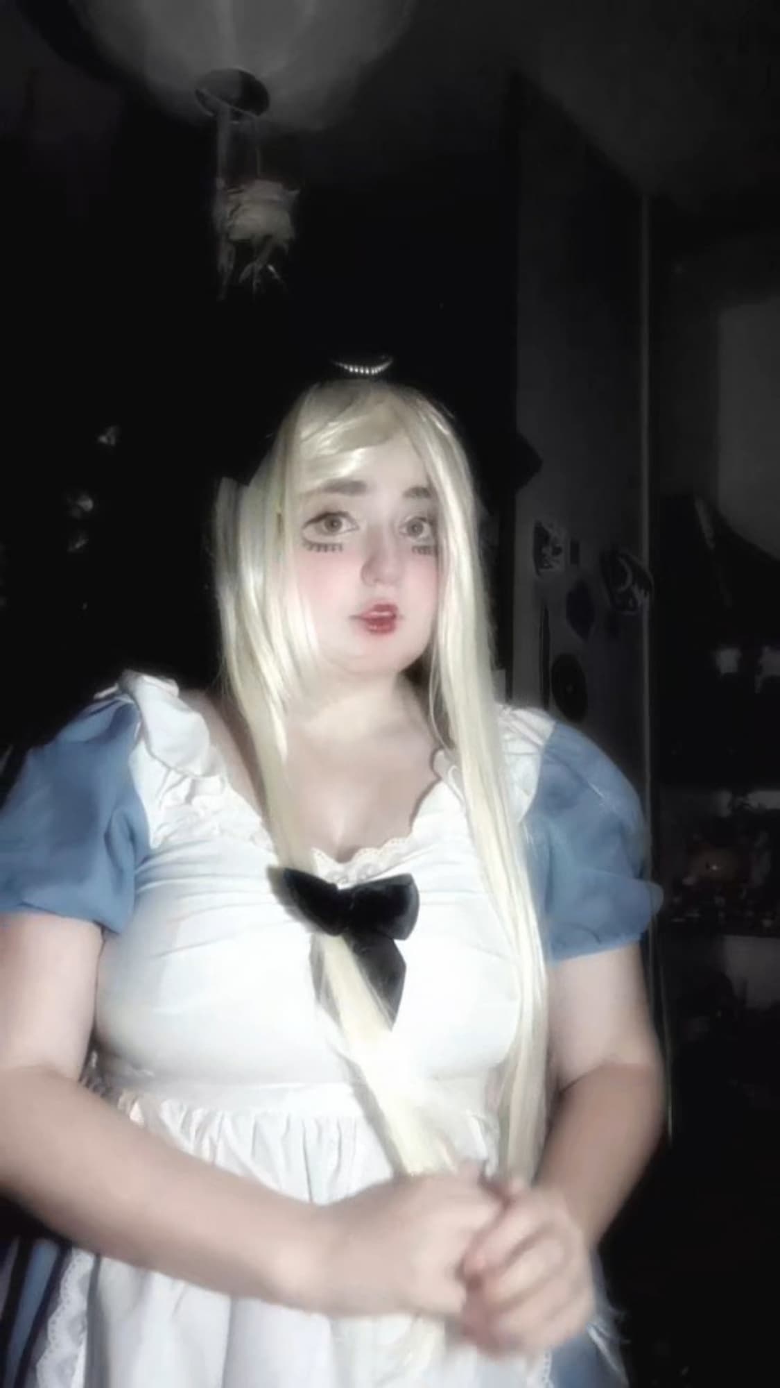 Alice - Photo 4