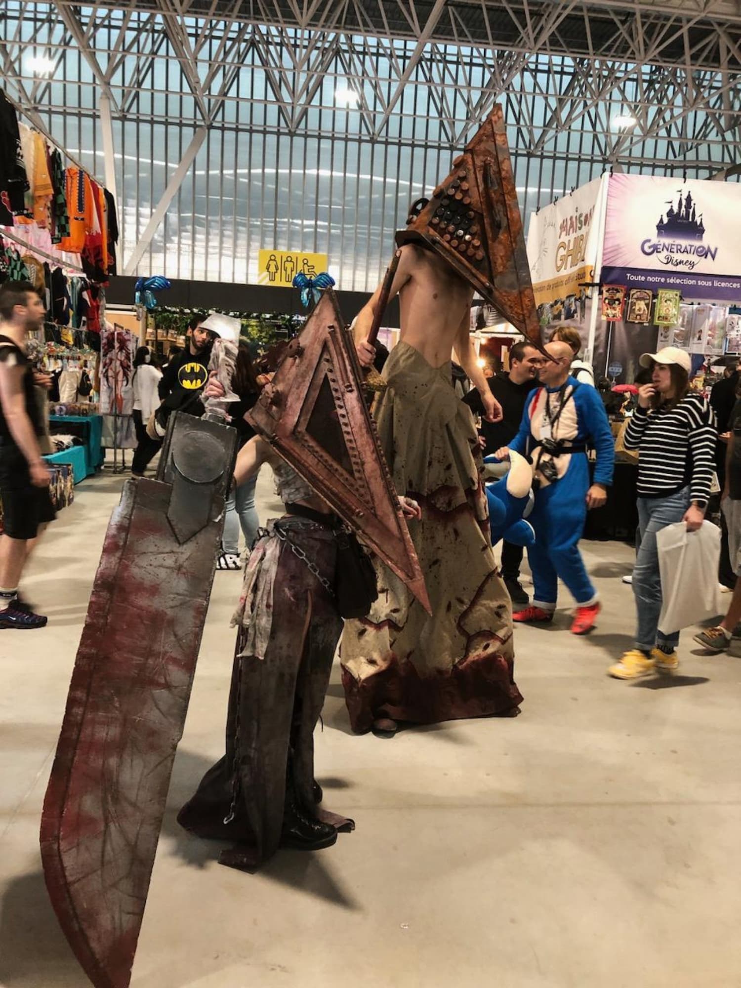 Pyramid Head - Photo 8