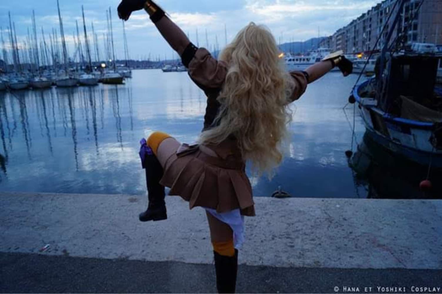 Yang Xiao Long - Photo 3