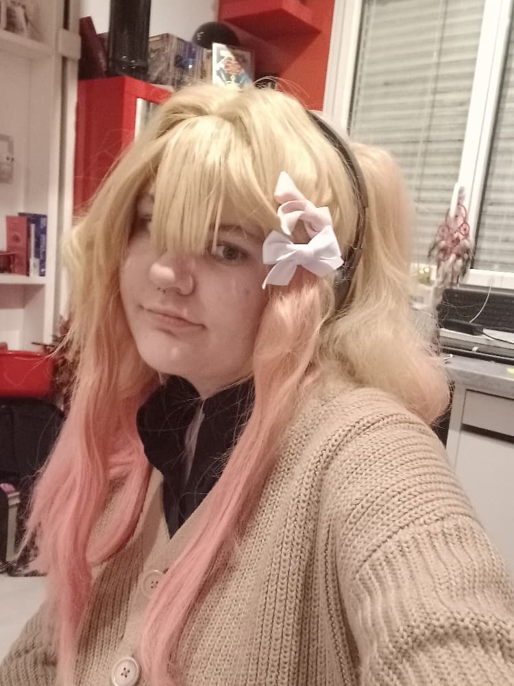 Saki Tenma - Photo 29