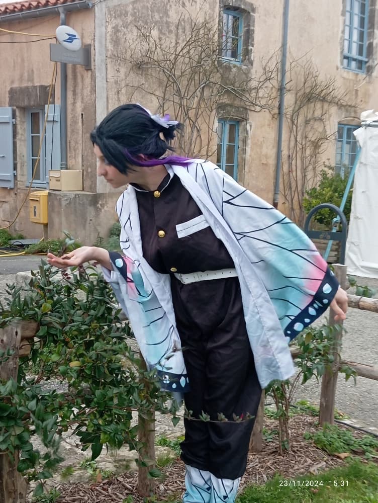 Shinobu KOCHO - Photo 3