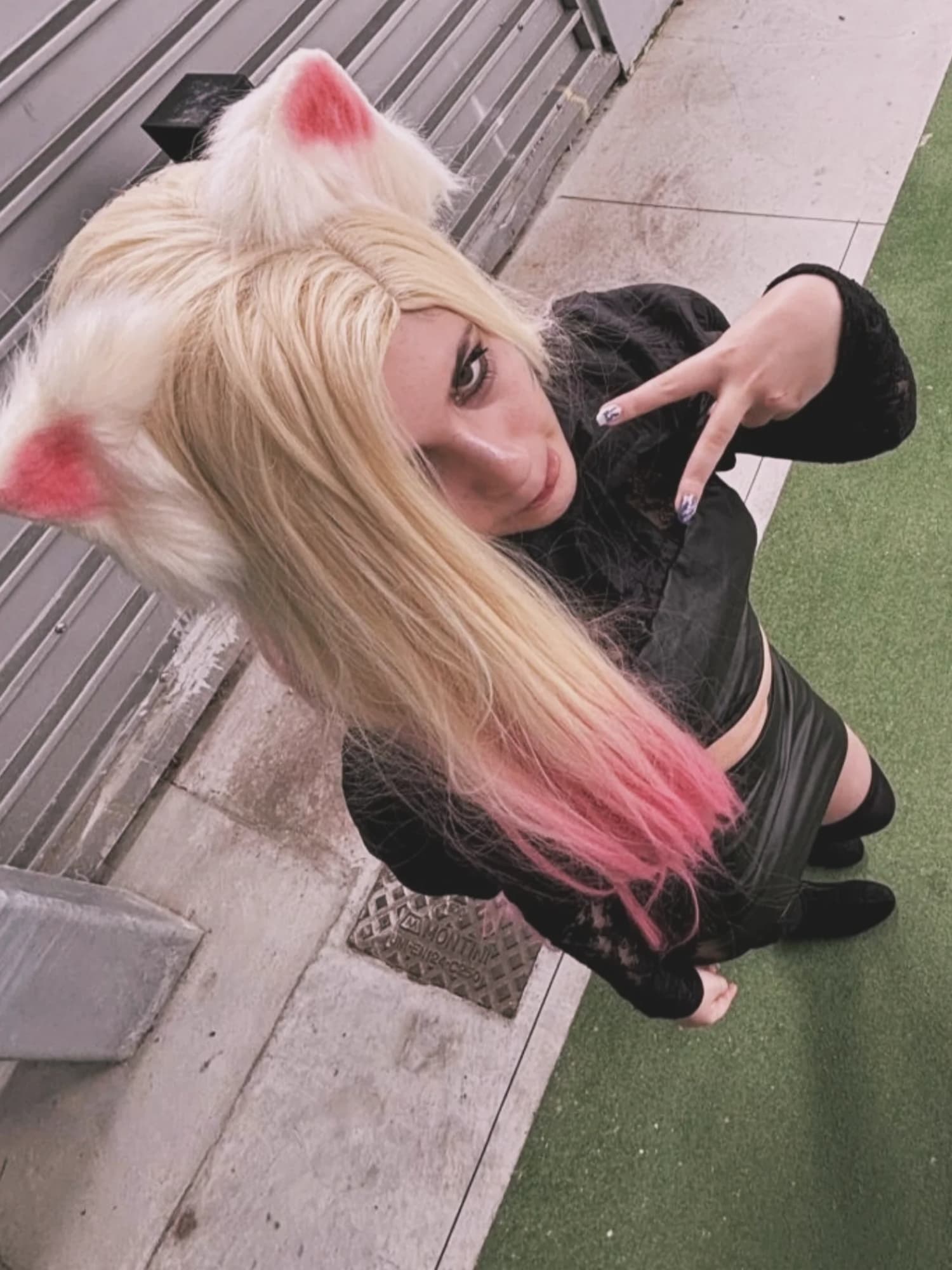 Ahri KDA BADDEST  - Photo 1