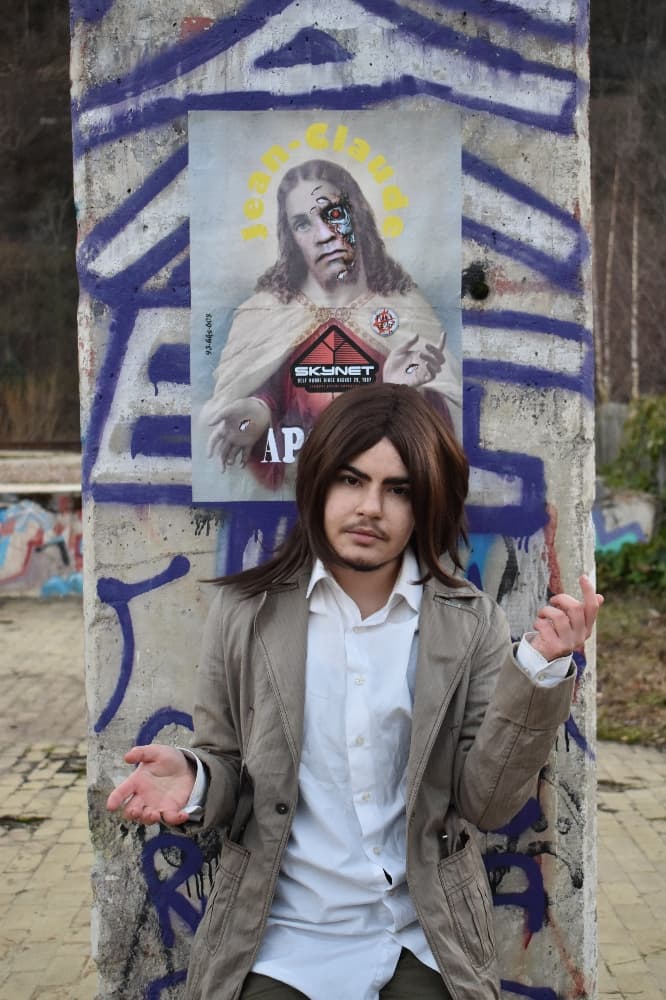 Eren Yeager - Photo 3