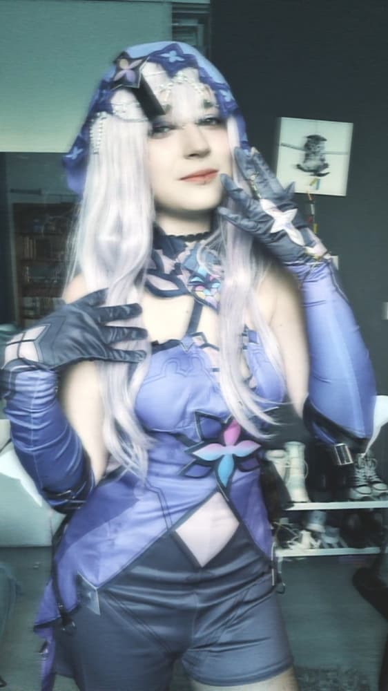 Black swan  - Photo 2