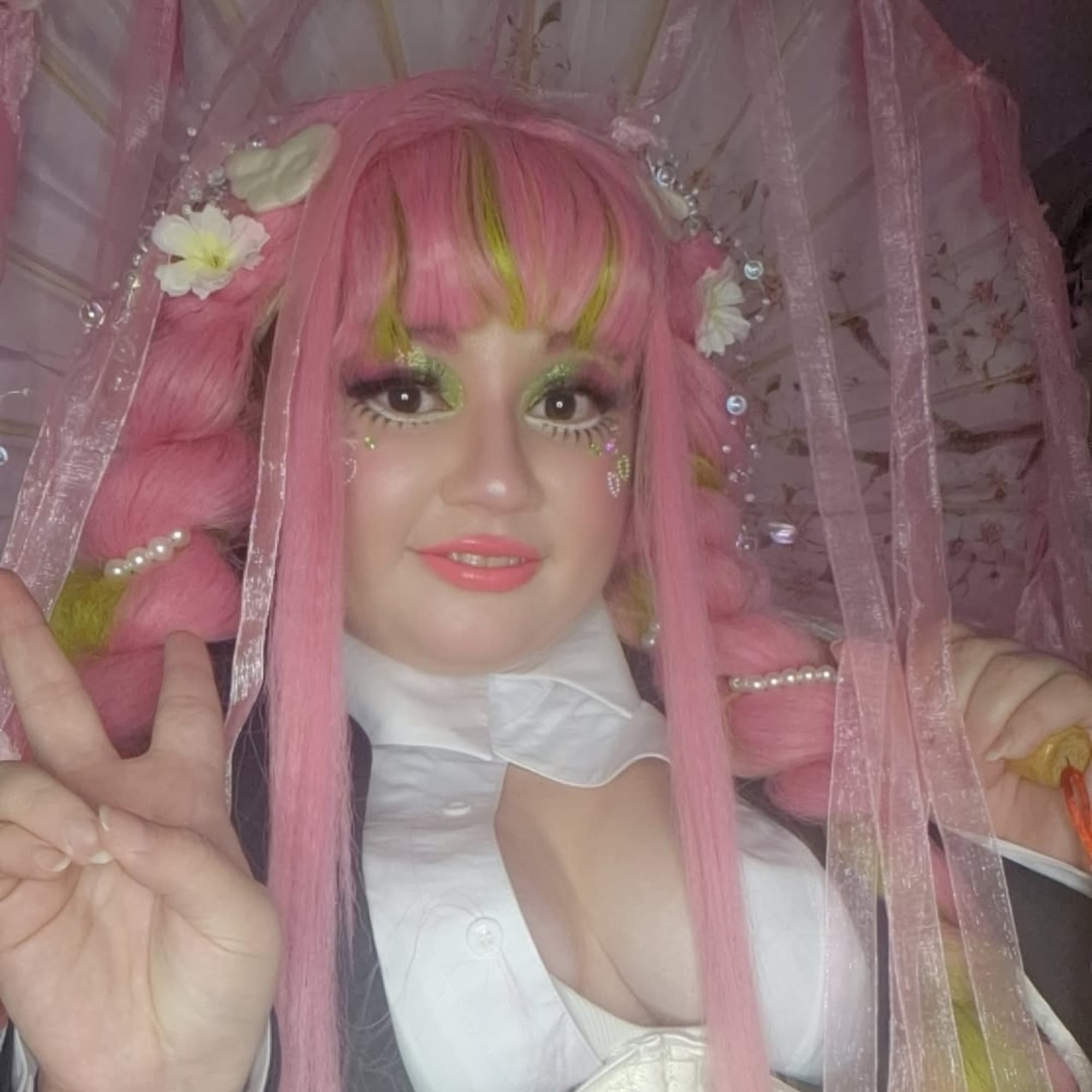 Mitsuri Kanjori 2025 - Demon Slayer cosplay photoshoot cover