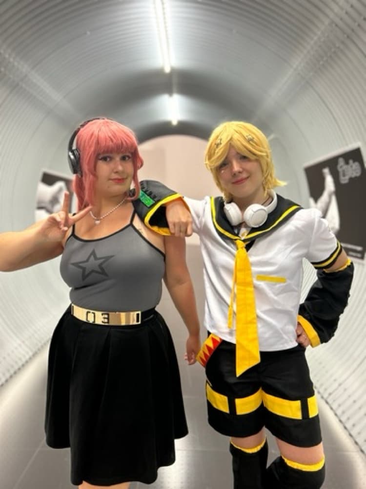 Luka megurine - Photo 2