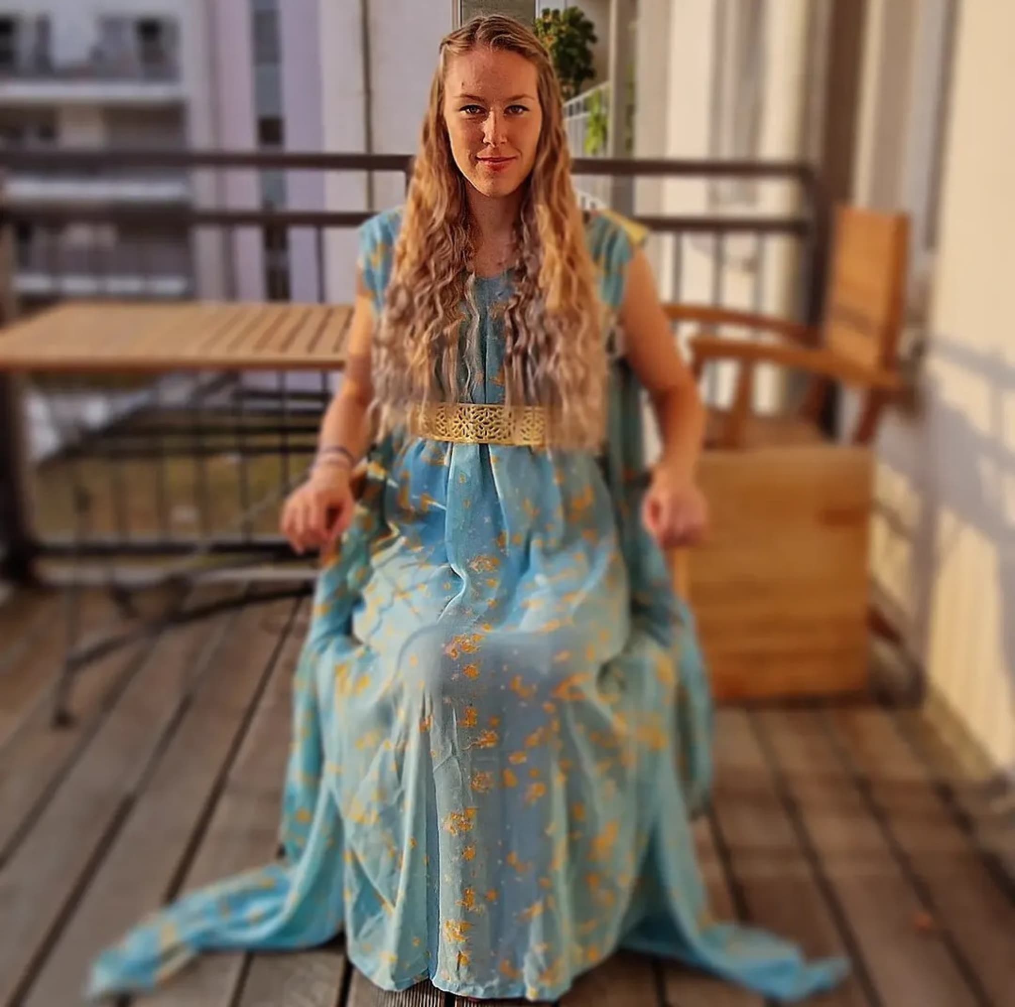 Daenerys auf Tron  - Photo 2