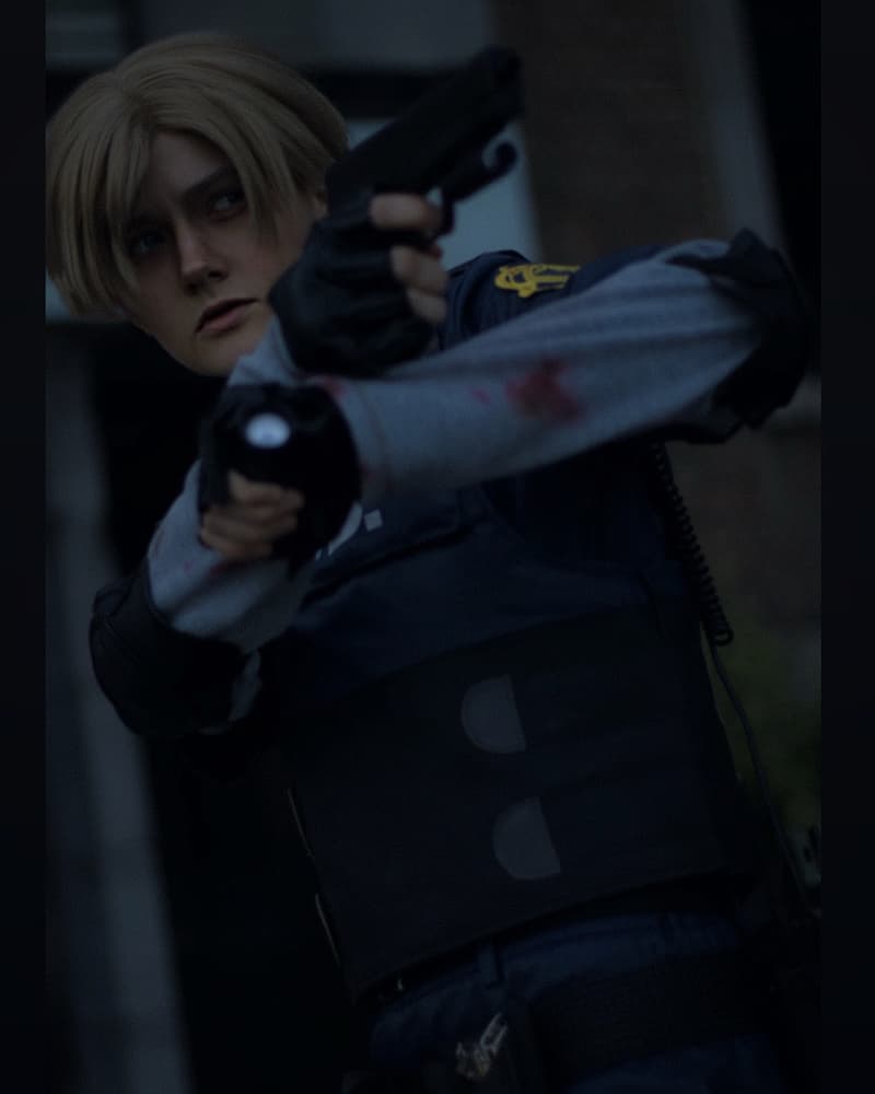 Leon S. Kennedy Re2 - Photo 6