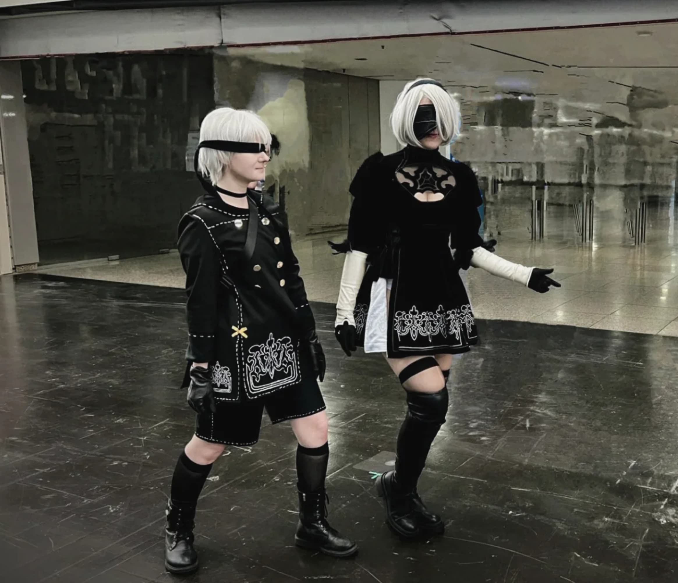 2B & 9S - Photo 3