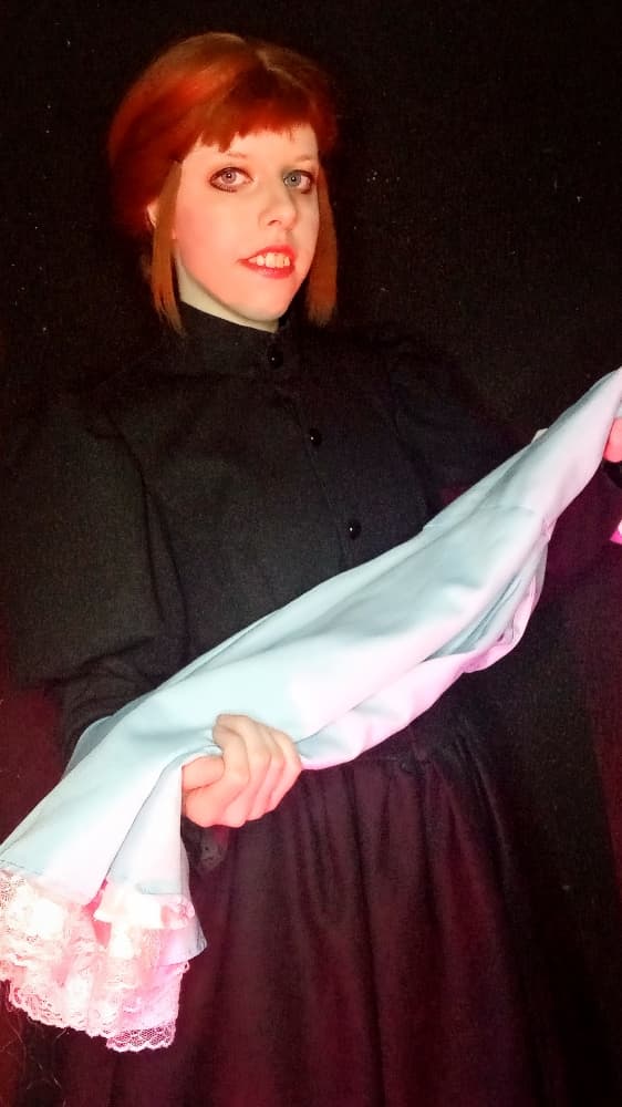 Elinor Jones  - Photo 3