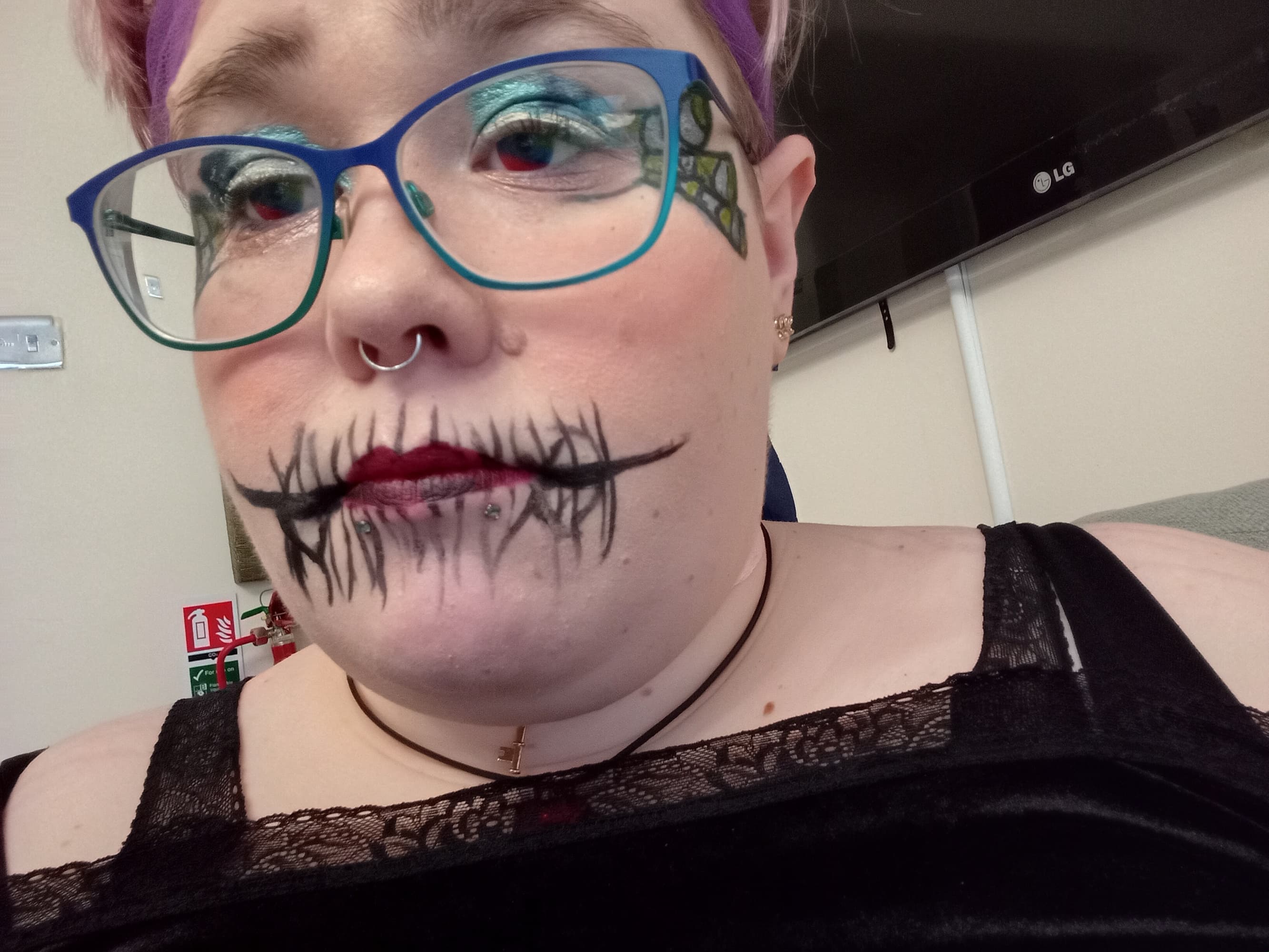 Dark fairy  - Photo 1