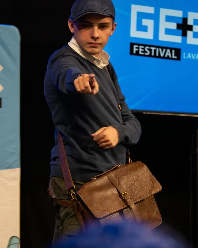 Luke Triton  - Photo 1