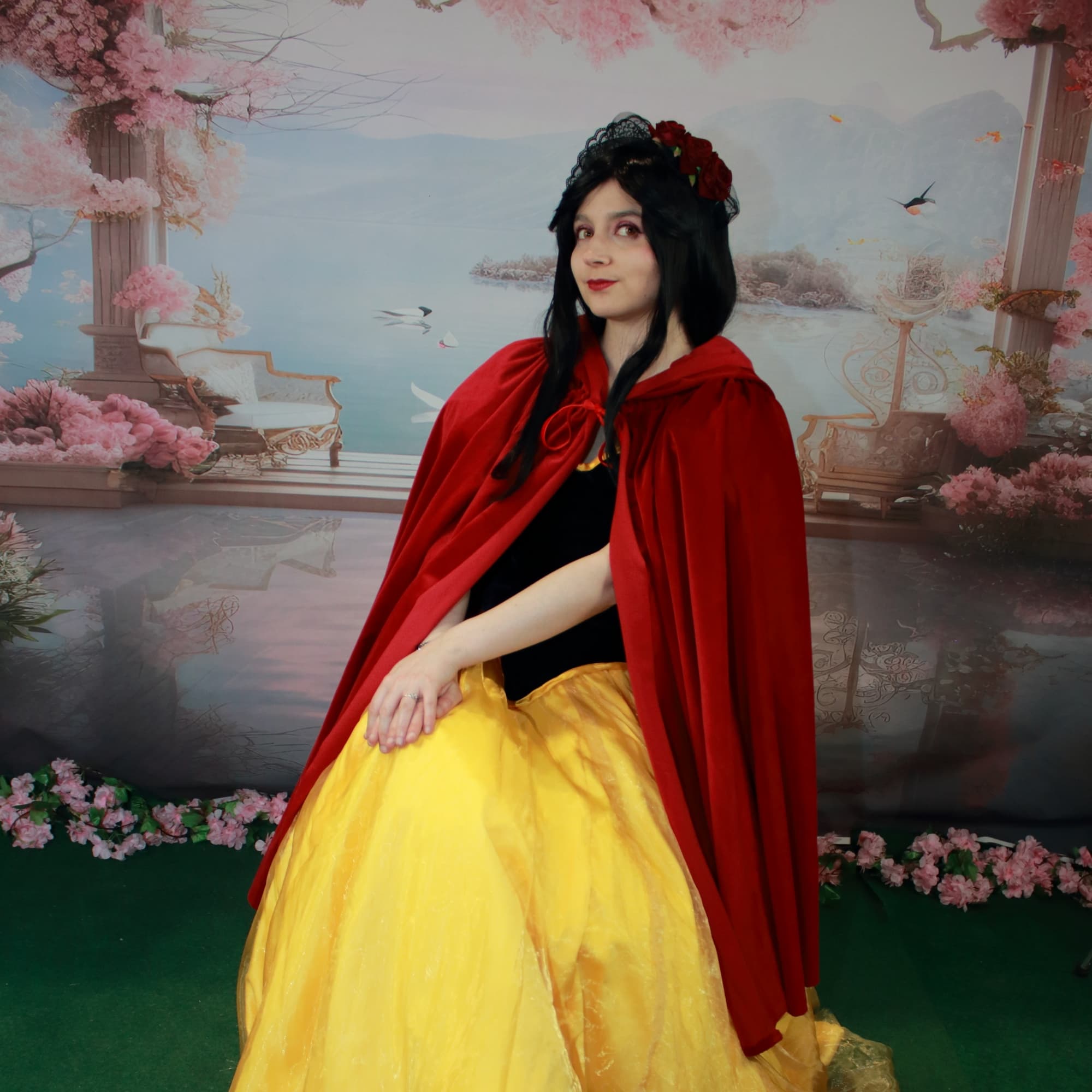 Blanche Neige  - Snow White cosplay photoshoot cover