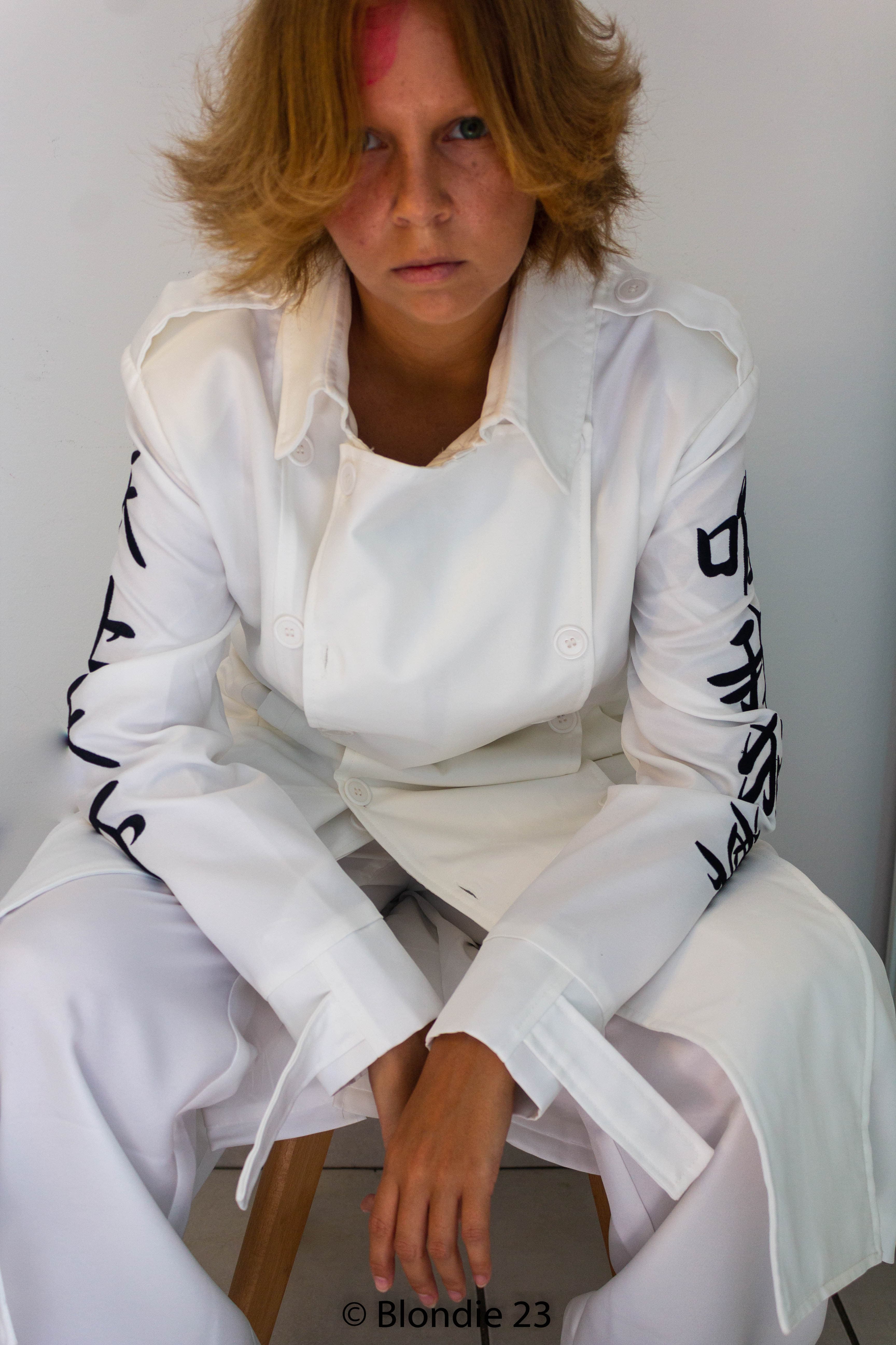 Shooting All Alone 3 - Photo 13