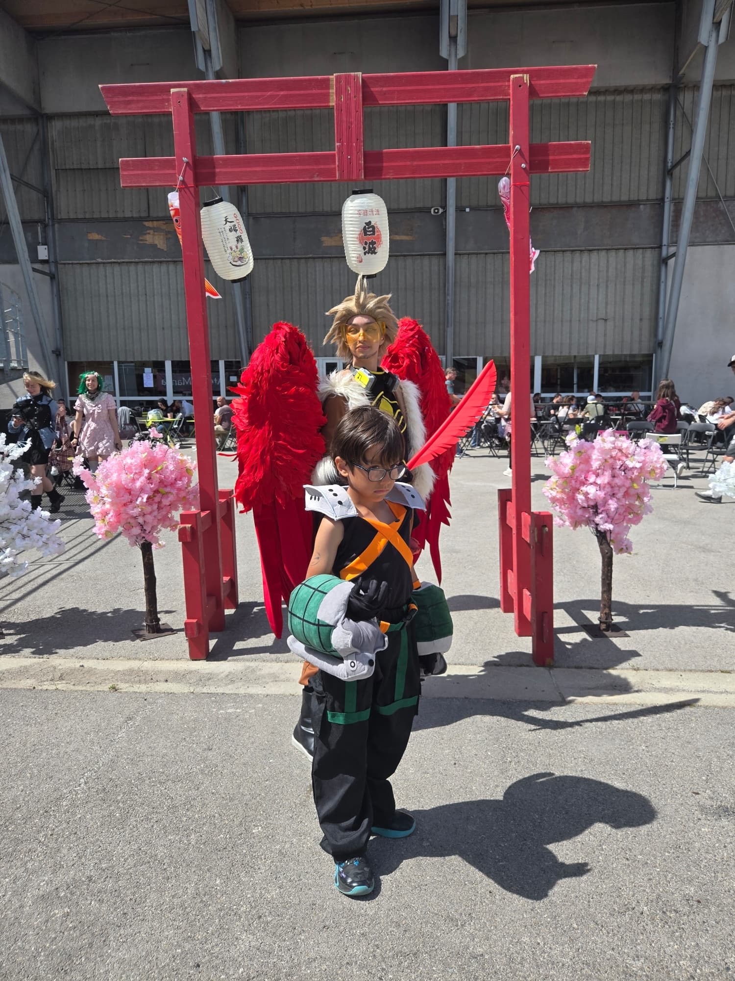 Hawks et mini bakugo - Photo 38