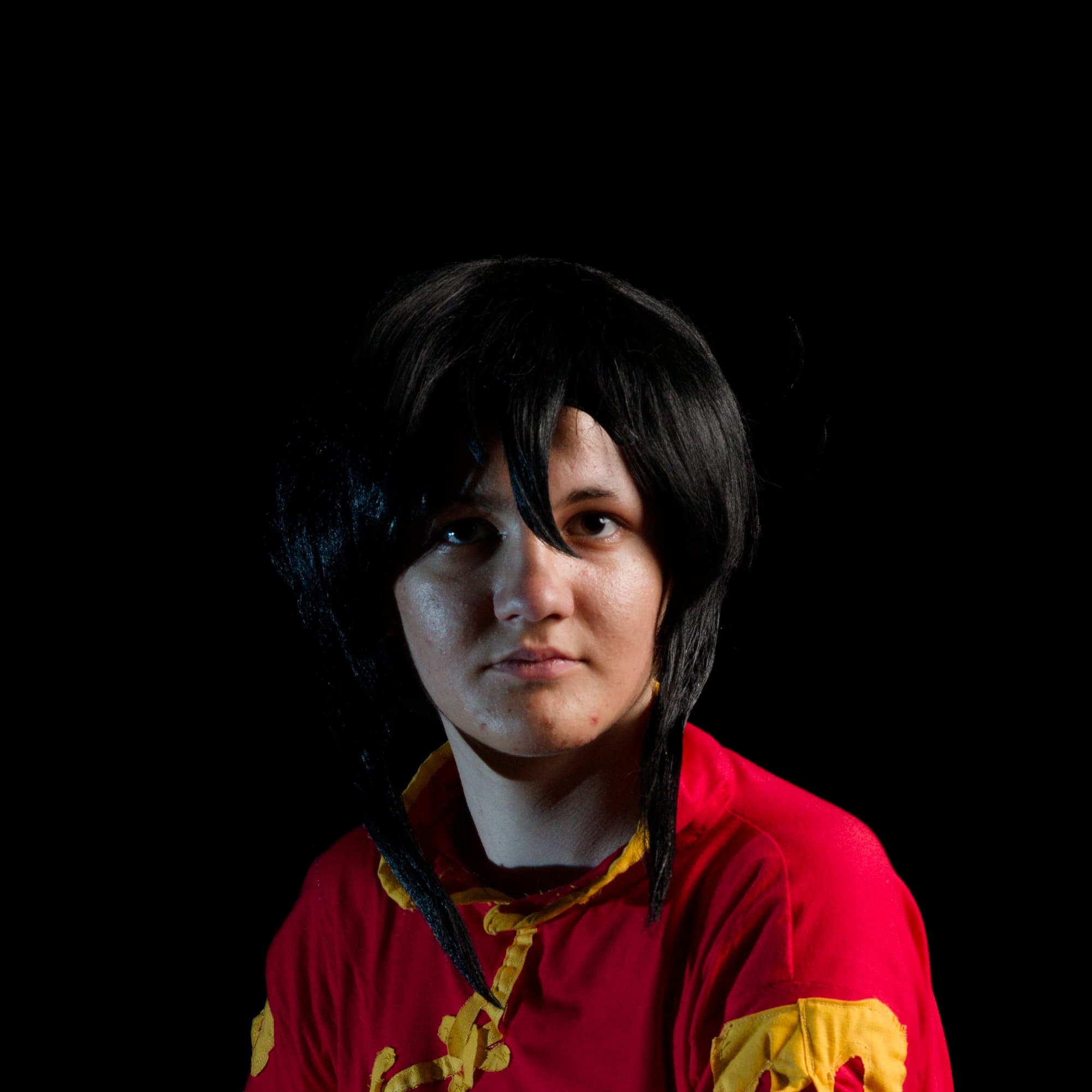 Ron 🐲🔥 (JTF 2025) - B't X cosplay photoshoot cover