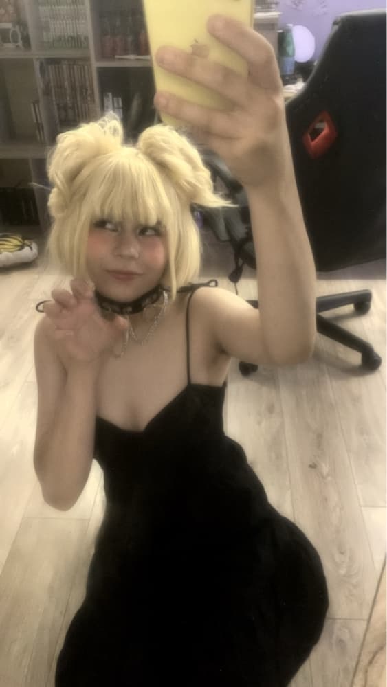 Toga - Photo 8