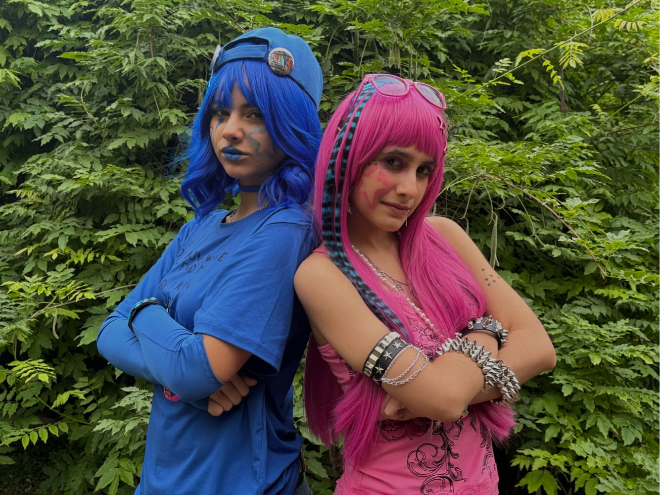 💙TV GIRL🩷 - Photo 4