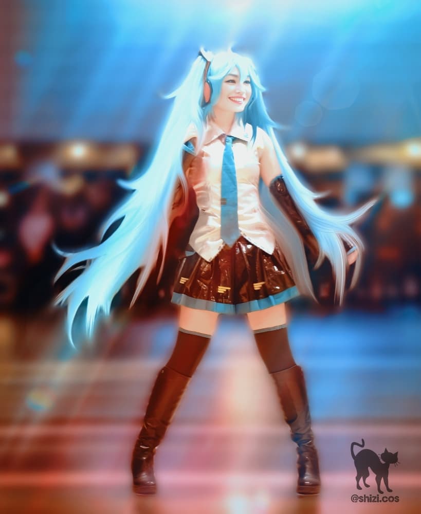 Hatsune Miku - Photo 1