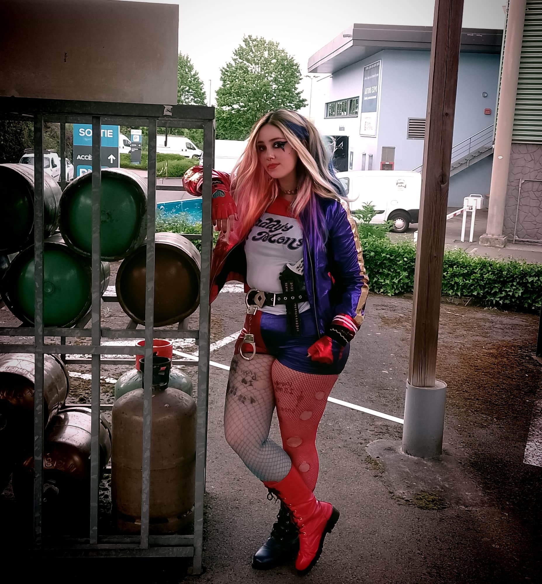Harley Quinn  - Photo 4