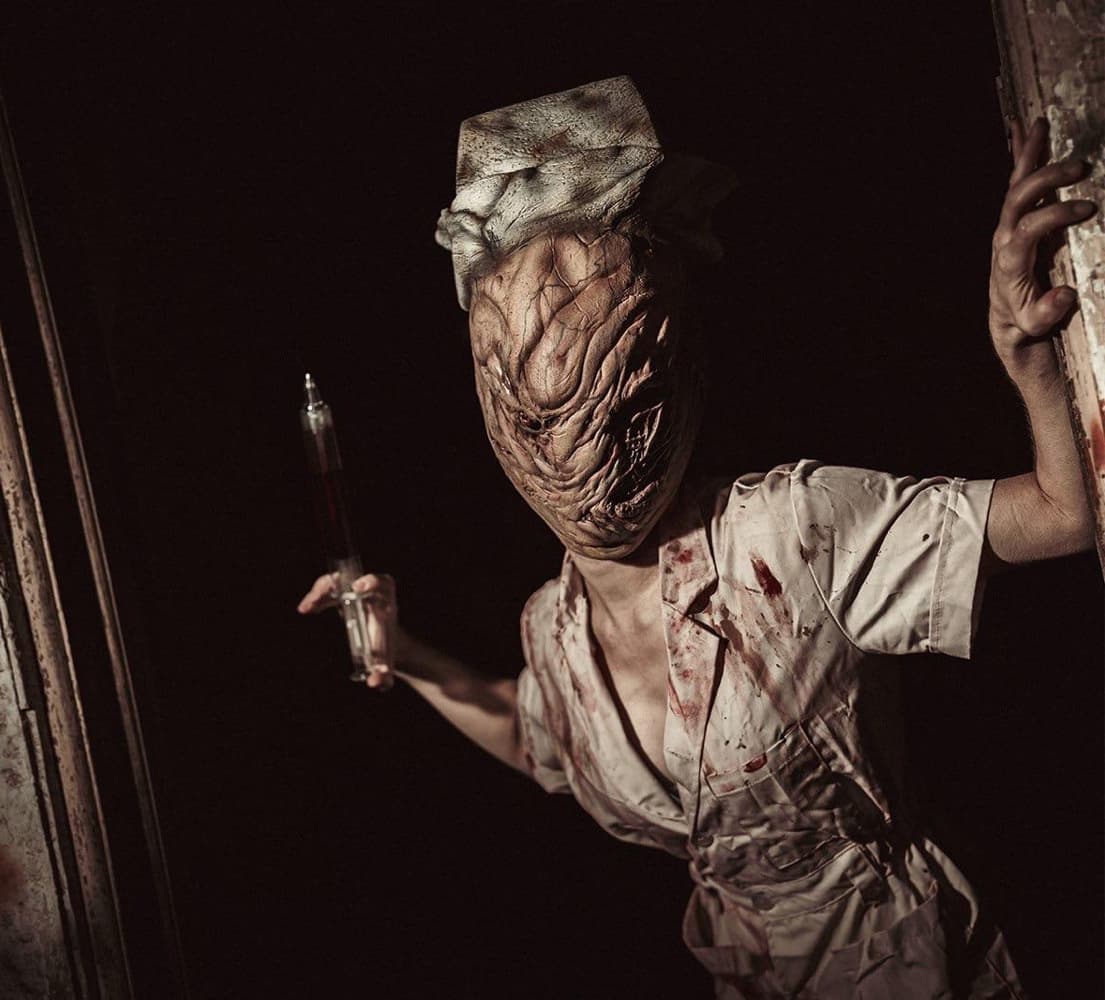 Bubble Head Nurse SH - Silent Hill cosplay photoshoot cover