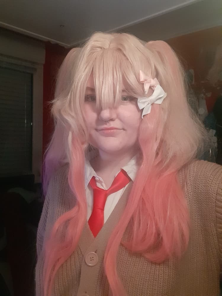 Saki Tenma - Photo 15