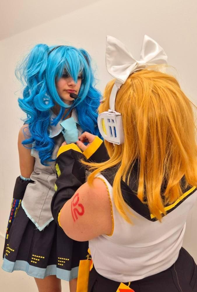 Rin x miku - Photo 7