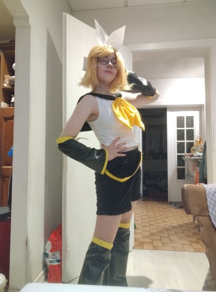 Rin Kagamine 💫 - Photo 5