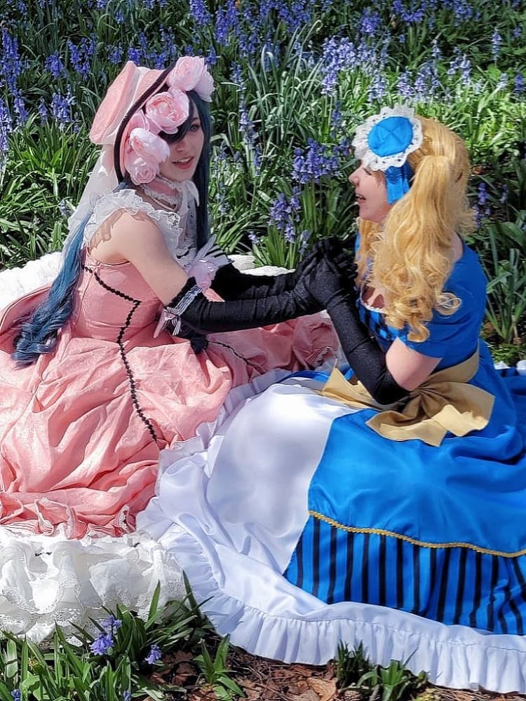 Lizzy & Ciel - Photo 2