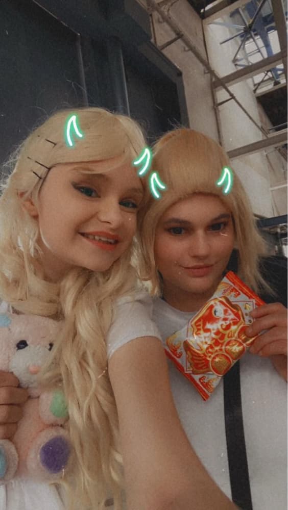 Emma et mikey sano - Photo 4