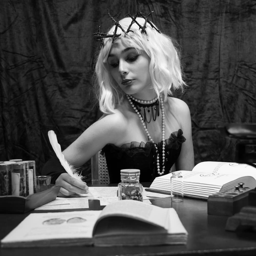 Sophie de Gavaldon  - Photo 3